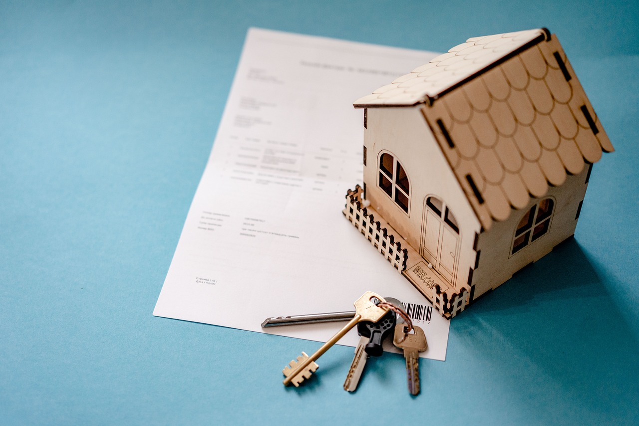 Property Purchase Dilemma: Limited Company vs Personal Name